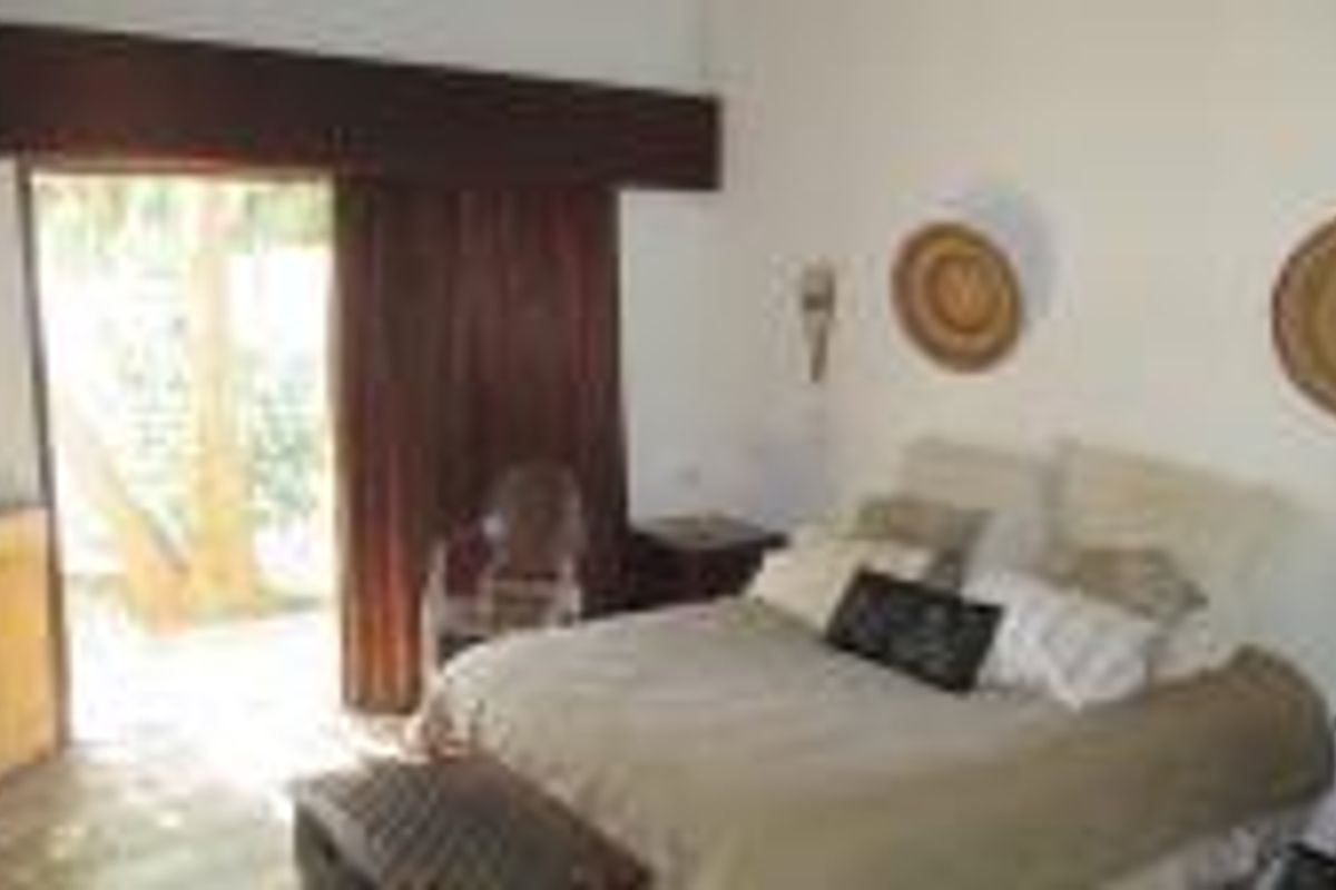 Modern 2-Bed, 2-Bath Unit for Sale Witkoppen, Central North - Photo 3
