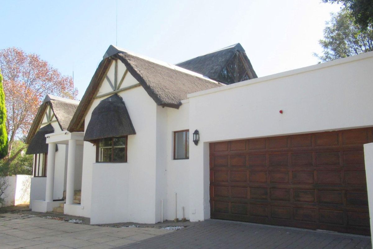 Modern 2-Bed, 2-Bath Unit for Sale Witkoppen, Central North - Photo 2