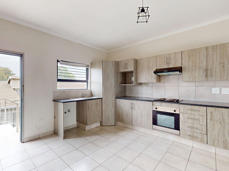 Modern 2-Bedroom Gem in a Secure Lifestyle Complex - Photo 1