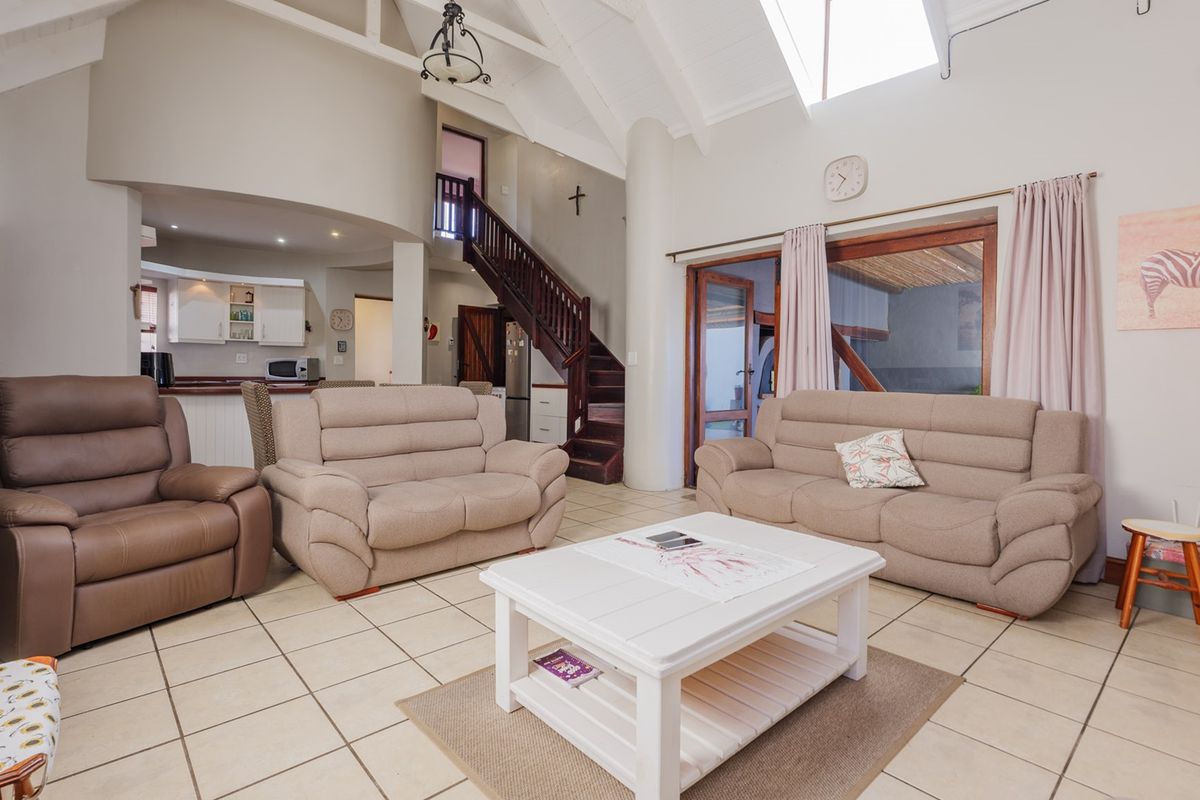 Big on Space, Big on Lifestyle- De Oude Arena Bredasdorp - Photo 5