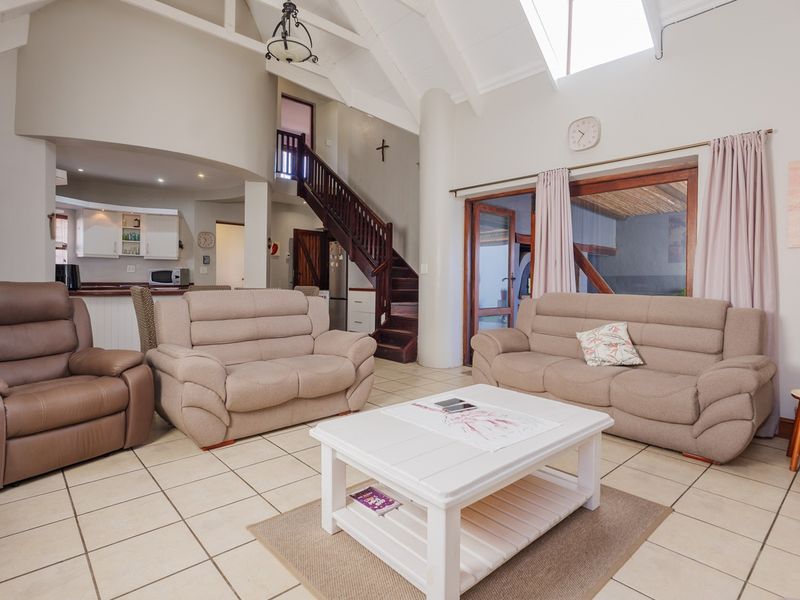 Big on Space, Big on Lifestyle- De Oude Arena Bredasdorp - Photo 5