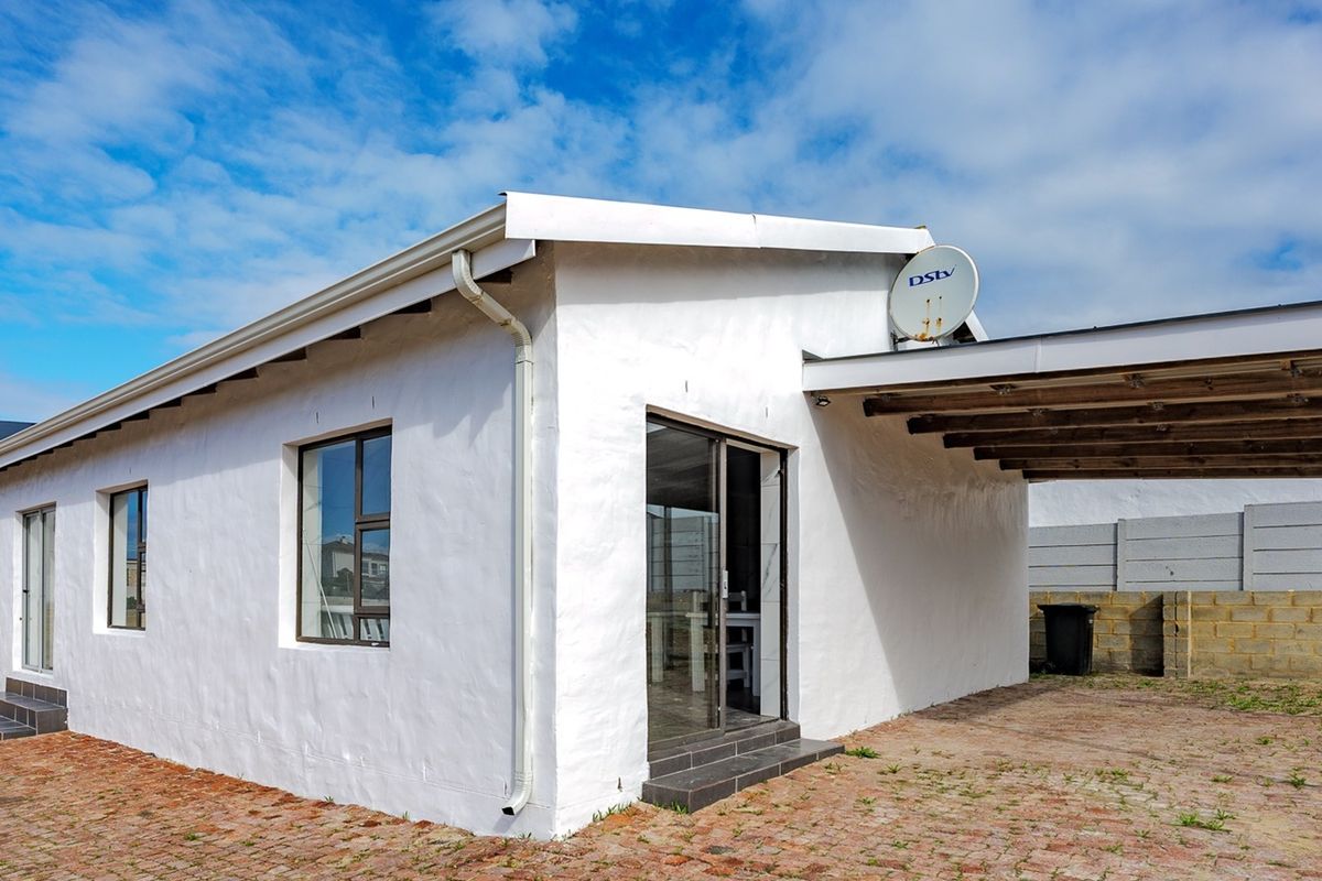 Affordable Long-Term Rental Unit in Struisbaai - Photo 2