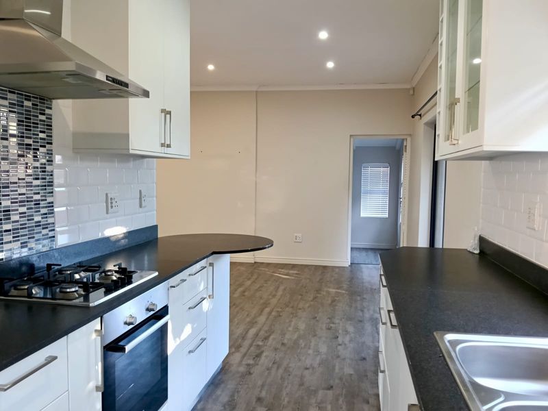 One bedroomed apartment to rent in central Onrus River, Hermanus - Photo 5
