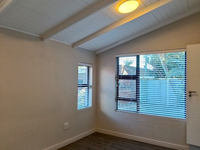 One bedroomed apartment to rent in central Onrus River, Hermanus - Photo 10