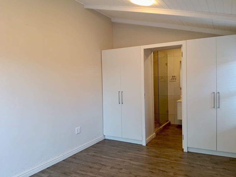 One bedroomed apartment to rent in central Onrus River, Hermanus - Photo 9
