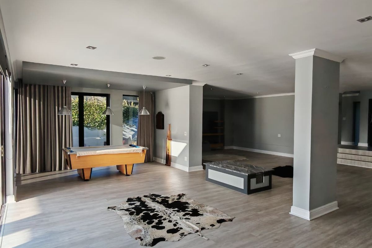 Invest Wisely:  Superior space at exceptional value per square metre - Photo 5
