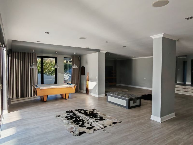 Invest Wisely:  Superior space at exceptional value per square metre - Photo 5