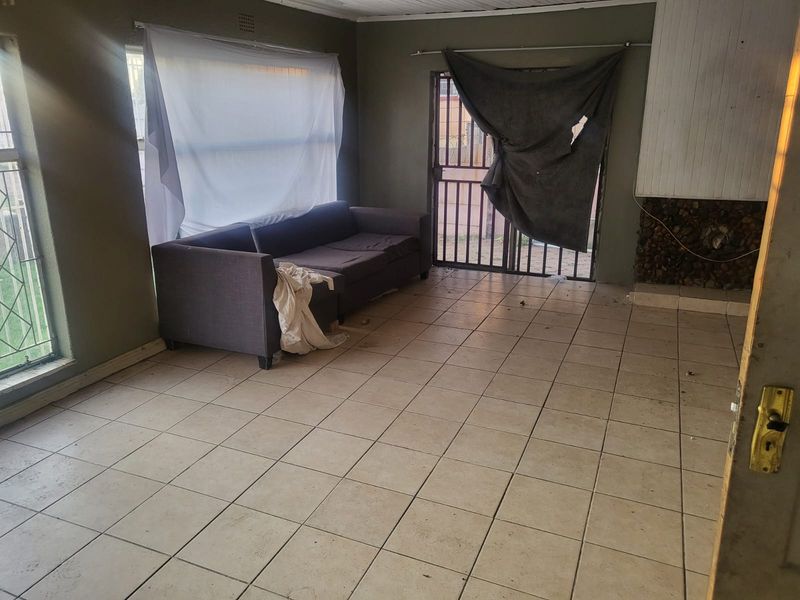 Property Looking for Someone to Care For and Invest In - Photo 5