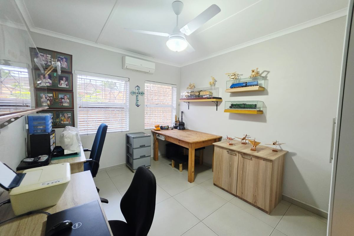 Beautiful 3-Bedroom Family Home in a Secure Complex - Photo 5