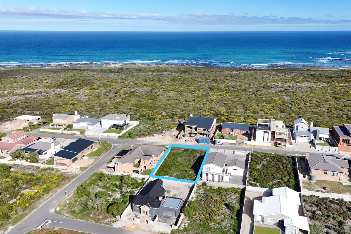 Coastal Living Starts Here - Photo 5
