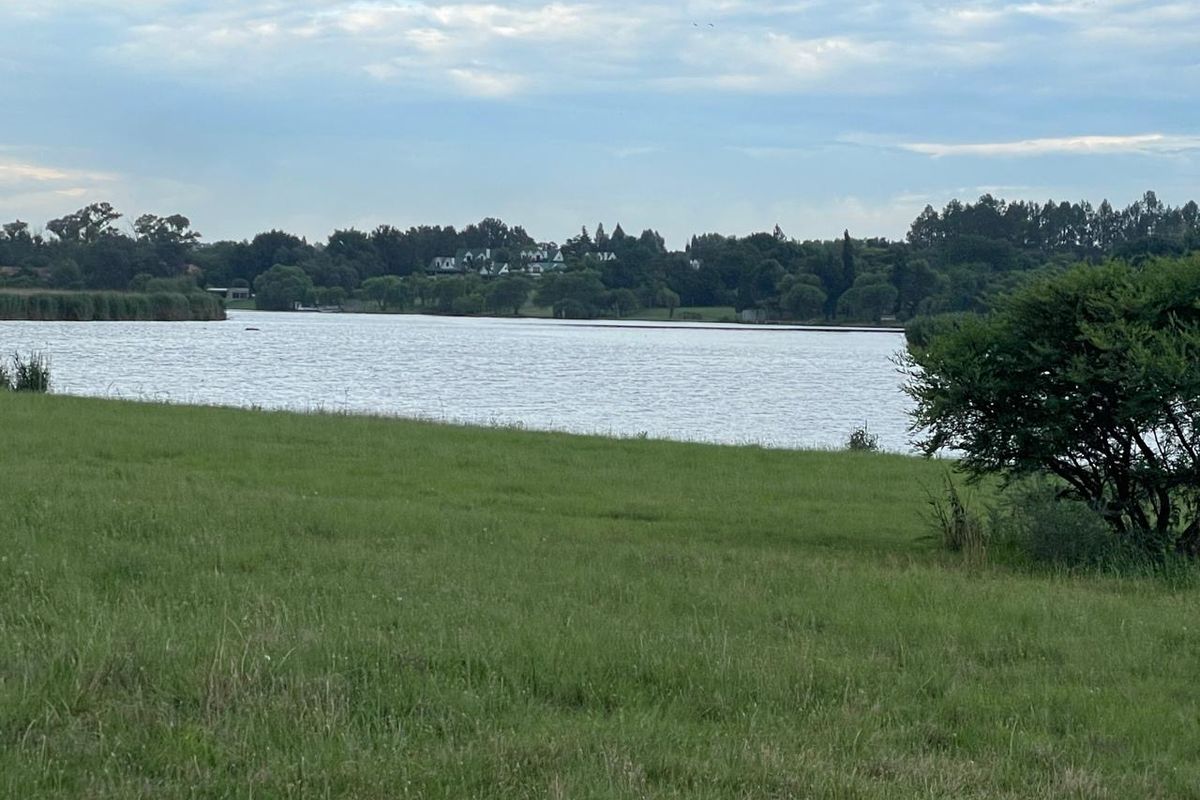 Vacant Stand for Sale in Cloudy Creek Nature Reserve – Includes Building Plans - Photo 4