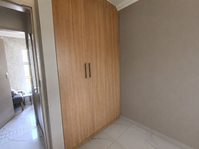 Well-Maintained 3-Bedroom Apartment – Move-In Ready - Photo 10
