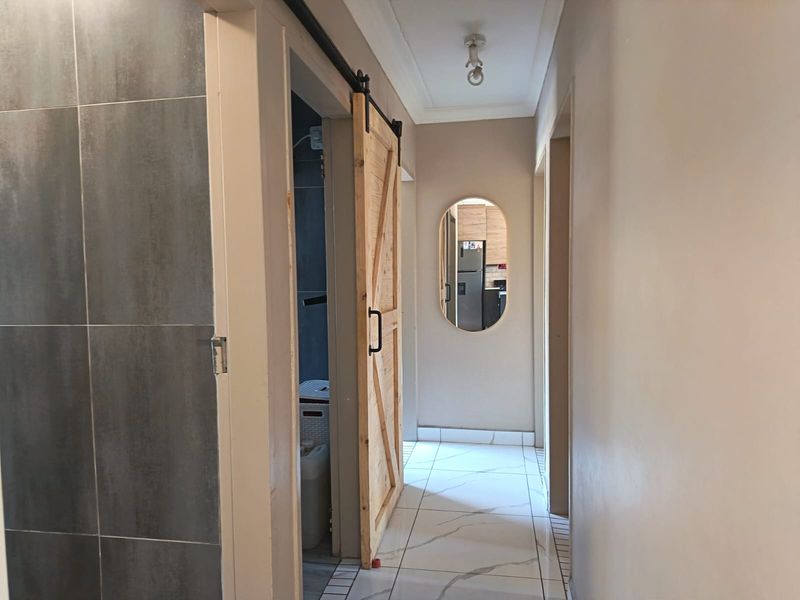 Well-Maintained 3-Bedroom Apartment – Move-In Ready - Photo 6