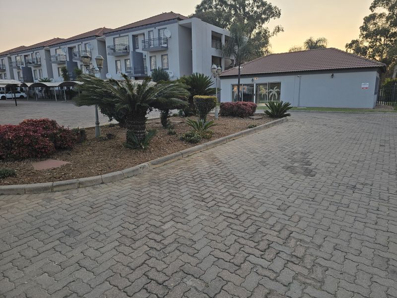 Enjoy comfortable living in a modern apartment located within a secured Estate - Photo 3