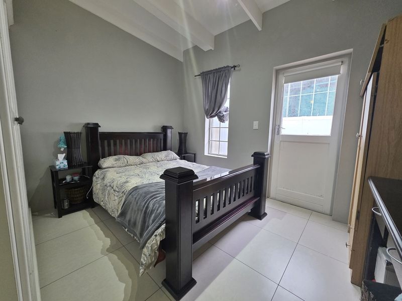A Place to Call Home in De Oude Arena - Photo 9