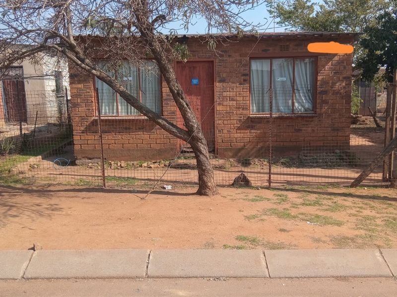 House for Sale in Tsakane - Photo 1