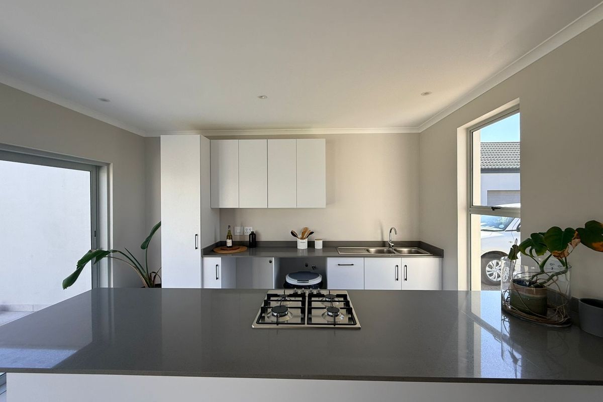3 Bedroom Home to Rent in Lalela Estate - Photo 5