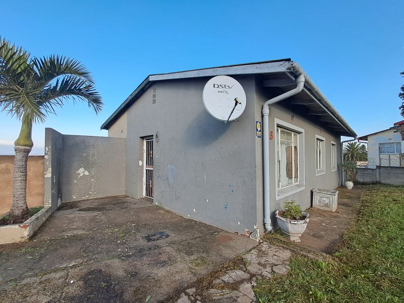 Project Perfection! 3-Bed House Home Awaiting Your Personal Touch - Photo 3