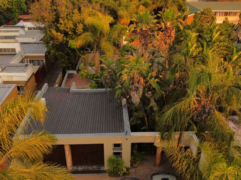 Luxury Living Meets Rustic Elegance in Riviera - Photo 1
