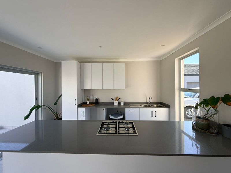3 Bedroom Home to Rent in Lalela Estate - Photo 4