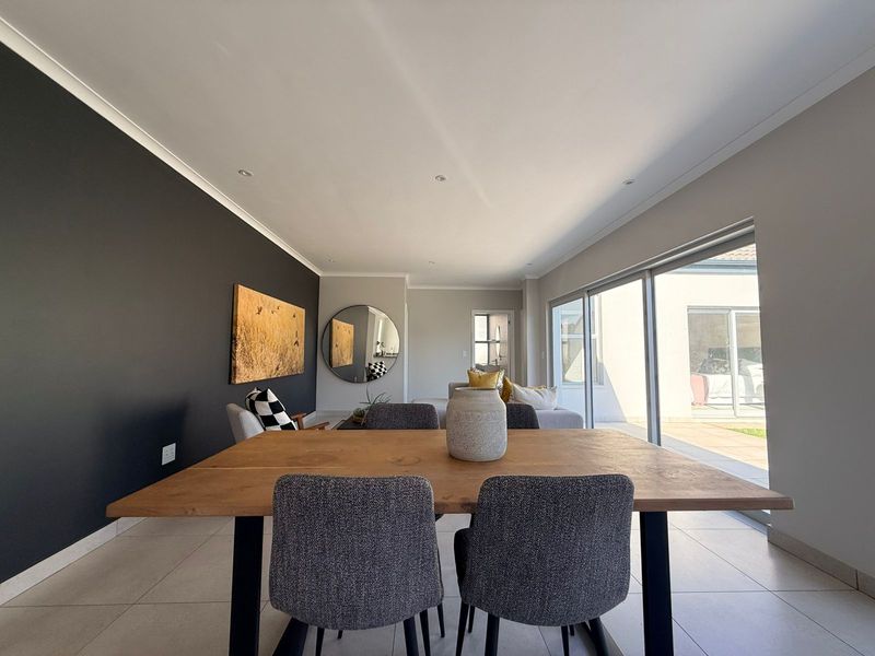 2 Bedroom Home to Rent in Lalela Estate - Photo 3