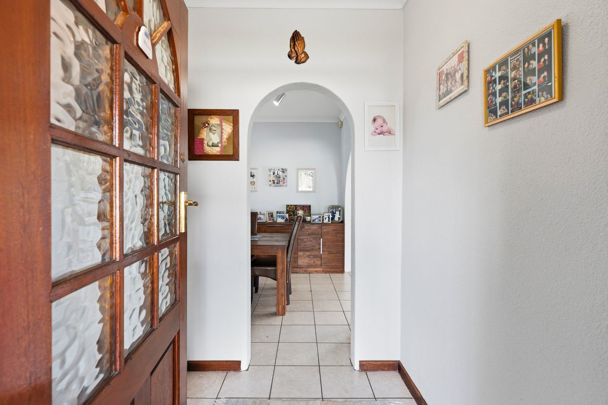Excellent Position in Old Edgemead. Just waiting for you! - Photo 4
