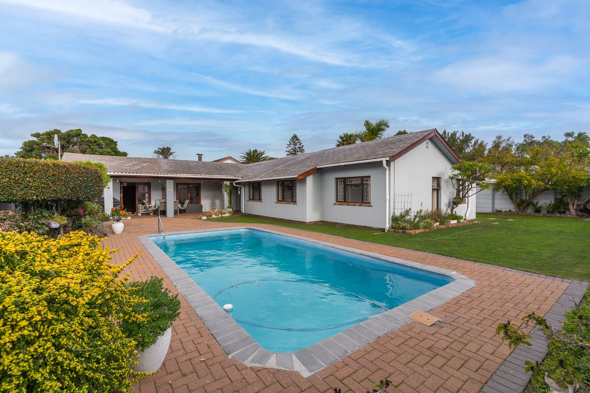 Excellent Position in Old Edgemead. Just waiting for you! - Photo 2