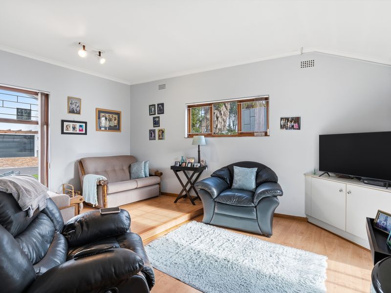 Excellent Position in Old Edgemead. Just waiting for you! - Photo 9