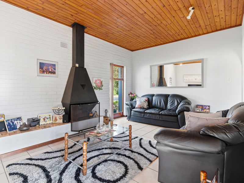Excellent Position in Old Edgemead. Just waiting for you! - Photo 6