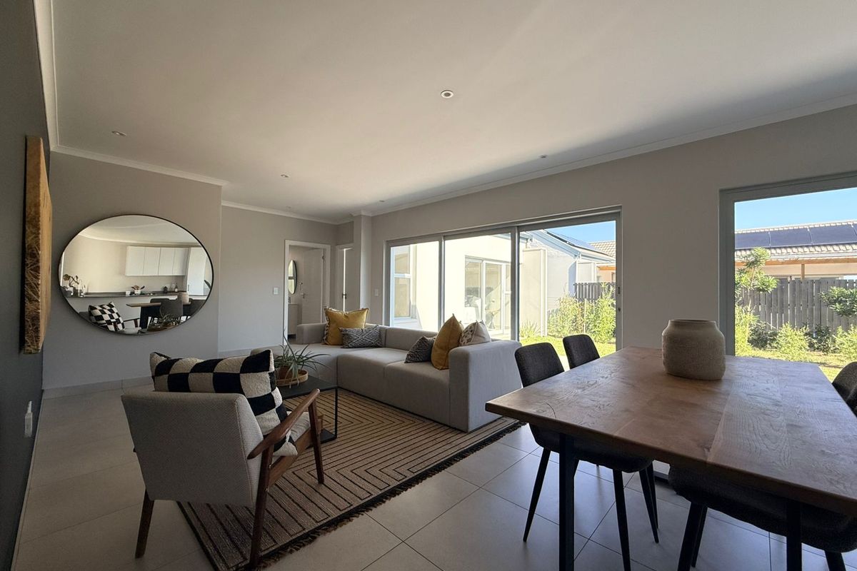 Brand-New Family Home Available to Rent in Lalela Estate - Photo 3
