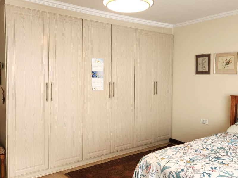 2-bedroom ground floor retirement unit - Photo 10