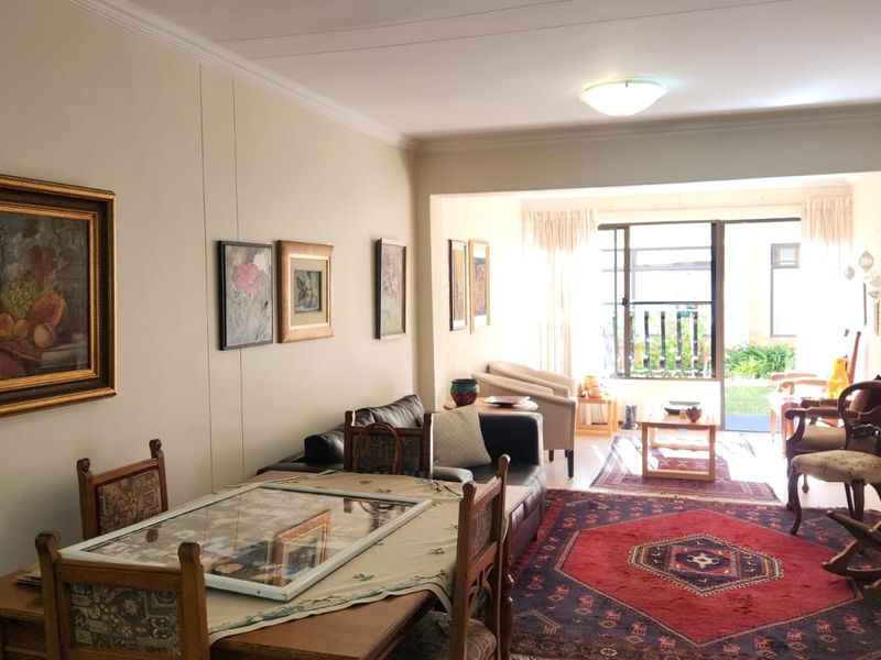 2-bedroom ground floor retirement unit - Photo 6