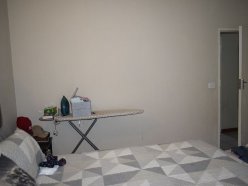 Ground unit with 2 bedroom for sale in Comet - Photo 7