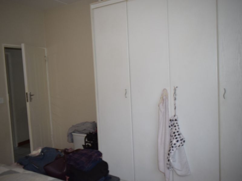 Ground unit with 2 bedroom for sale in Comet - Photo 6