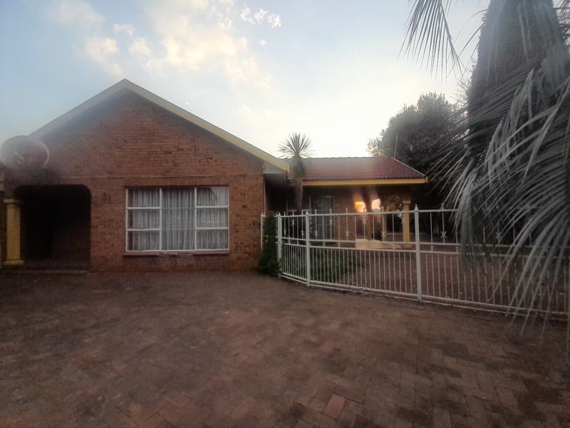 Semi face brick  home for sale - Photo 1