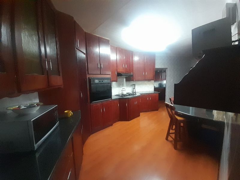 Semi face brick  home for sale - Photo 8