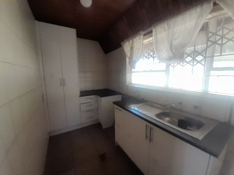 Modern house for sale - Photo 5