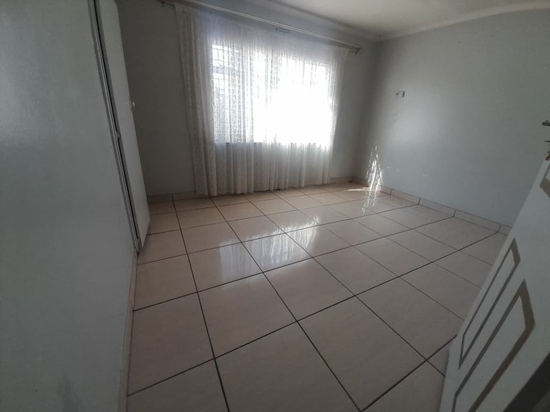 Familyhome for sale - Photo 4