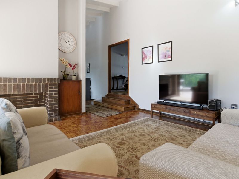 Bidding to start from R2,400mil.!! Live Luxury, Modern Auction! - Photo 7