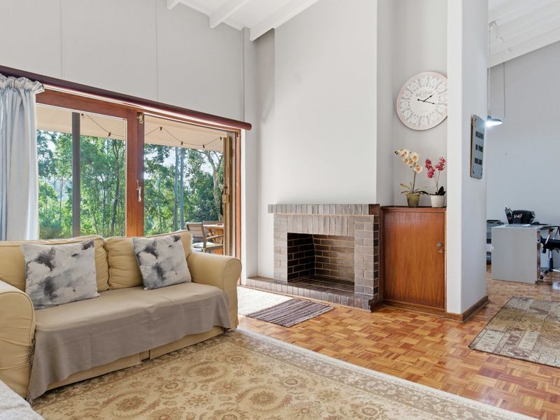 Bidding to start from R2,400mil.!! Live Luxury, Modern Auction! - Photo 6