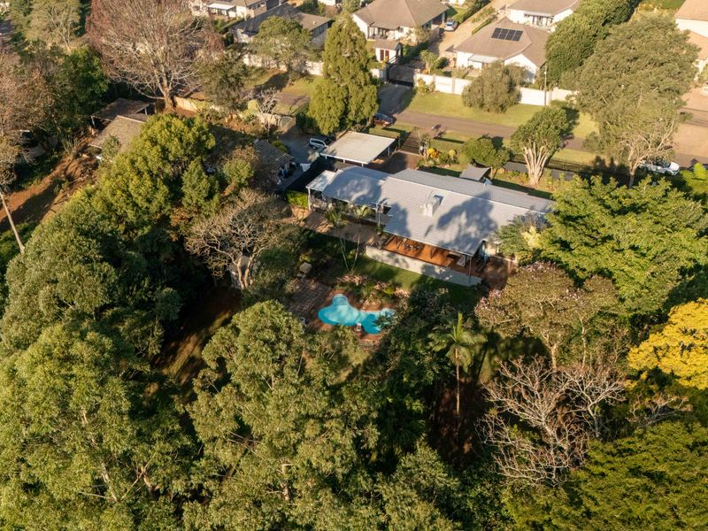 Bidding to start from R2,400mil.!! Live Luxury, Modern Auction! - Photo 3