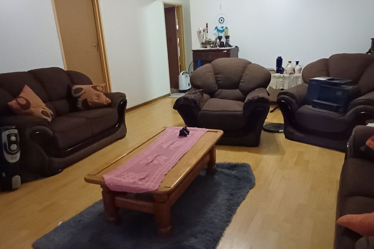 Townhouse for Sale – Ideal for First-Time Buyers, Retirees, or Investors - Photo 5