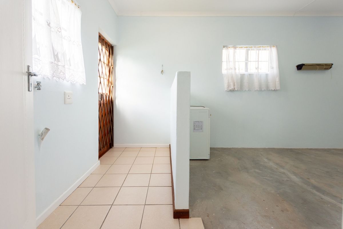 House Rental Monthly In Velddrif - Photo 5