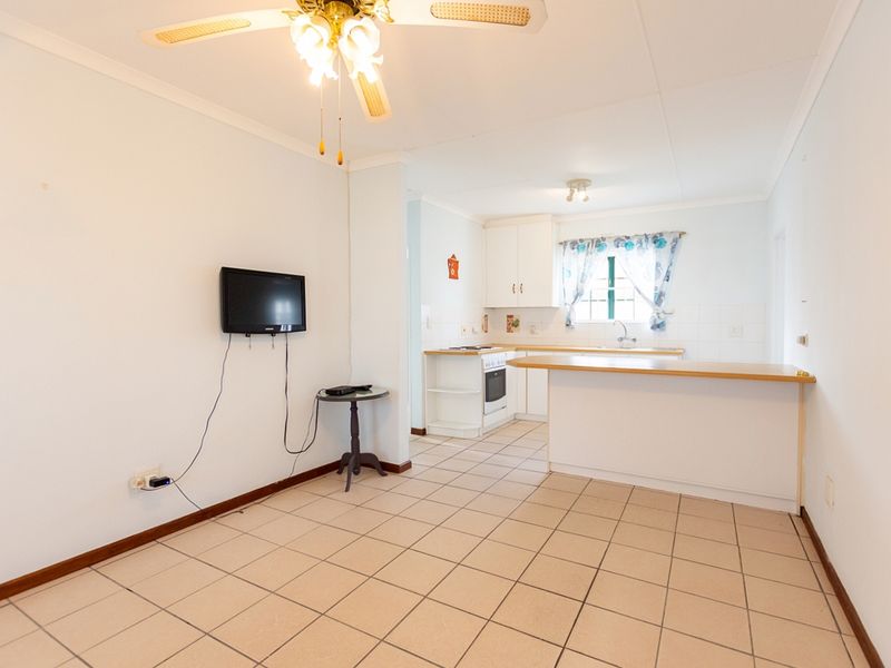 House Rental Monthly In Velddrif - Photo 3