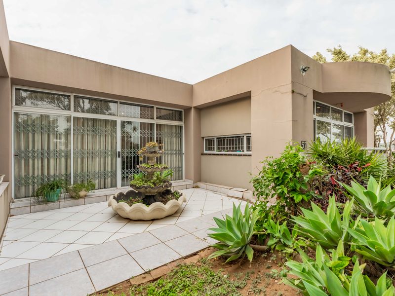 Your Perfect Family Home Awaits - Photo 3