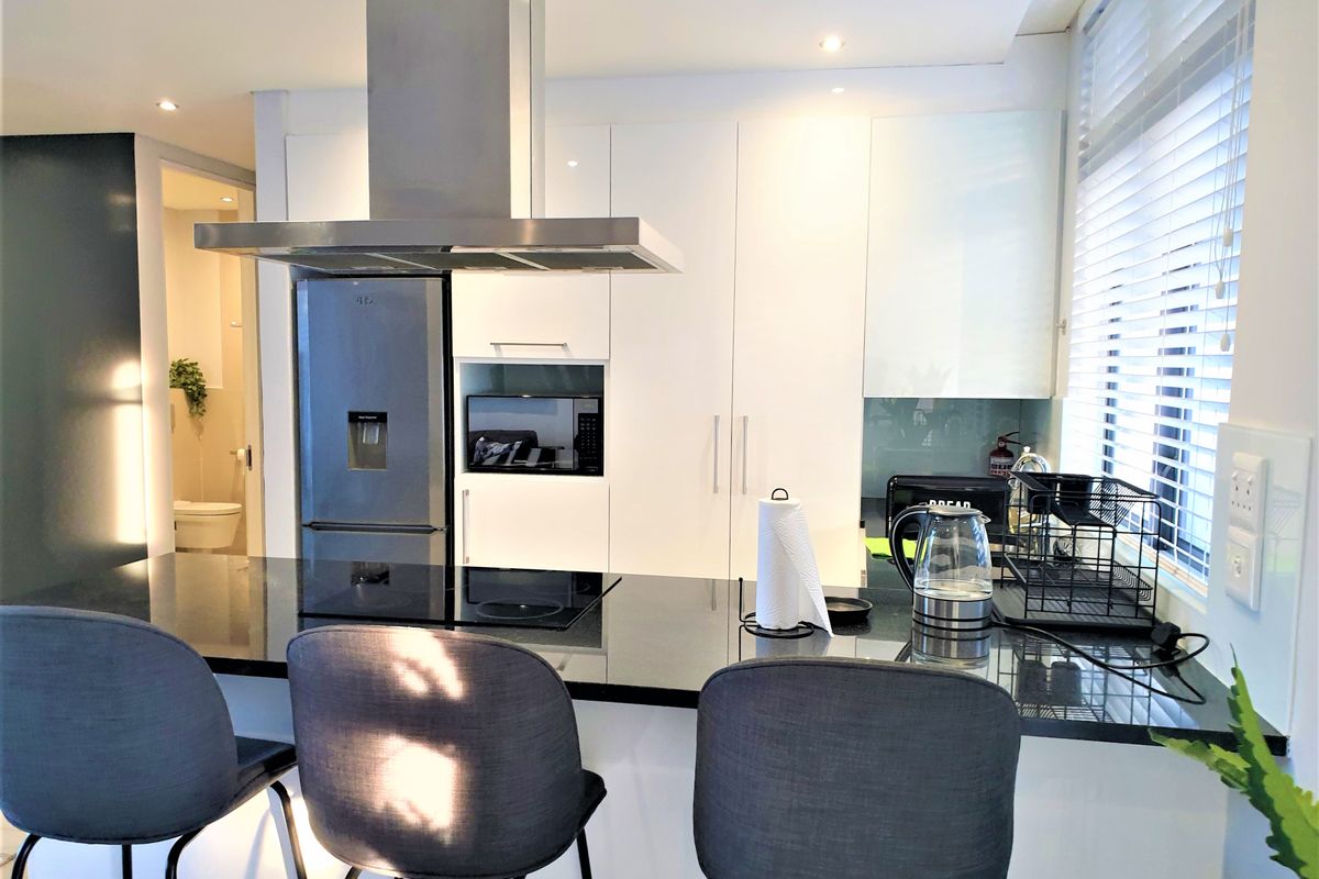 Furnished Modern Apartment - Photo 5