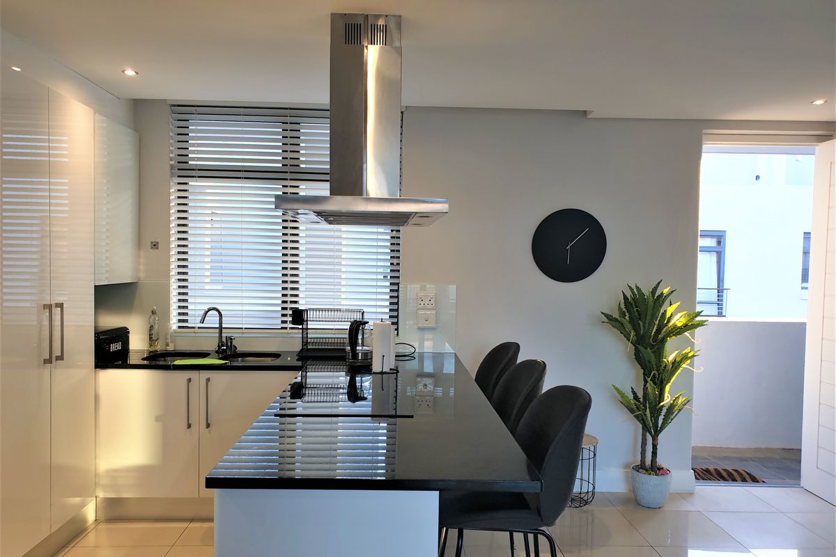 Furnished Modern Apartment - Photo 4