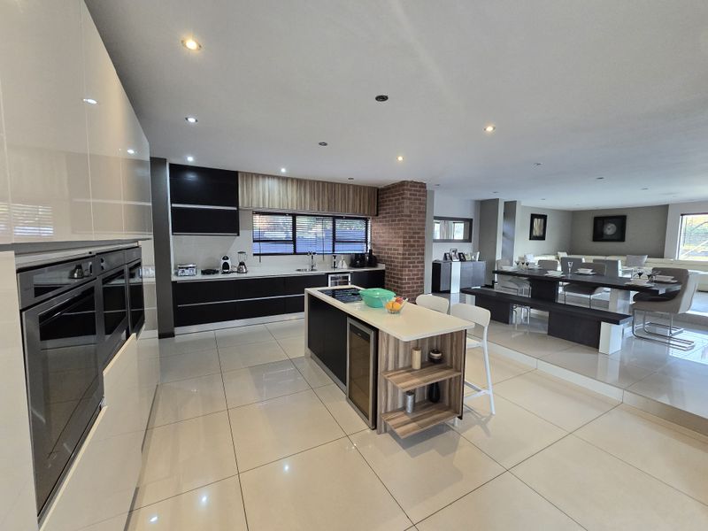 Family home in Pebble Rock Golf Estate to rent - Photo 3