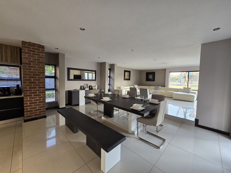 Family home in Pebble Rock Golf Estate to rent - Photo 7