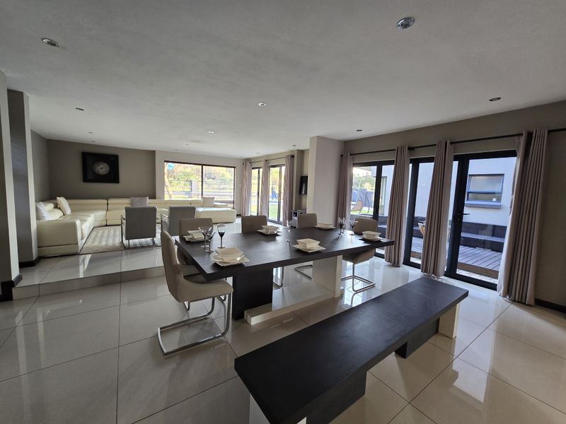 Family home in Pebble Rock Golf Estate to rent - Photo 6